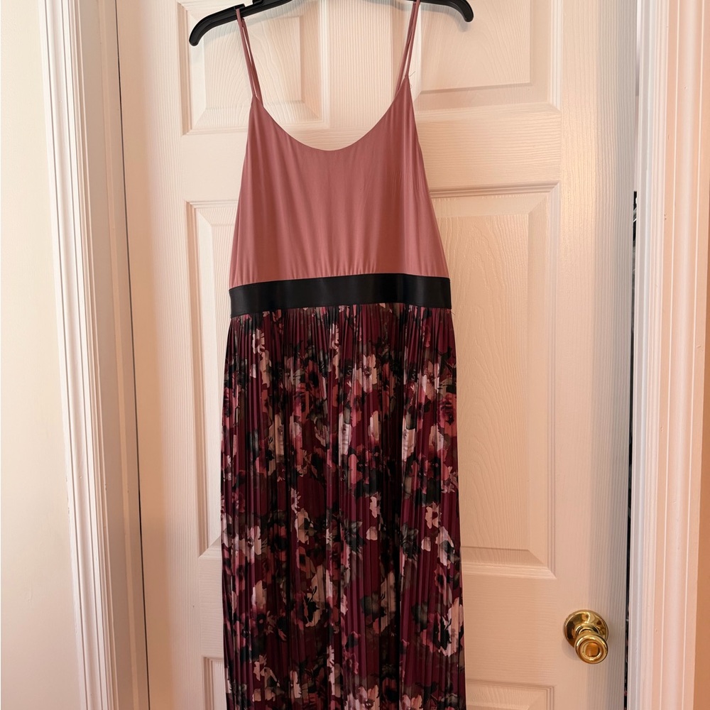Xhilaration Mauve and Black Floral Pleated Maxi Dress